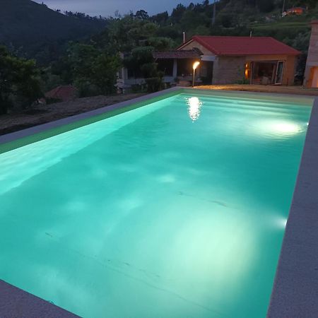 Casa De Ferrapilhe Villa Paranhos  ภายนอก รูปภาพ