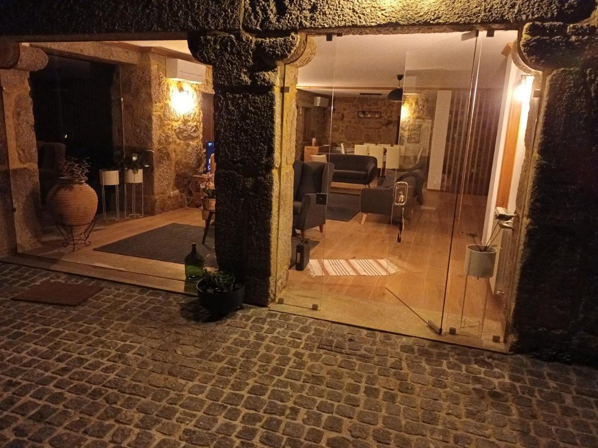 Casa De Ferrapilhe Villa Paranhos  ภายนอก รูปภาพ