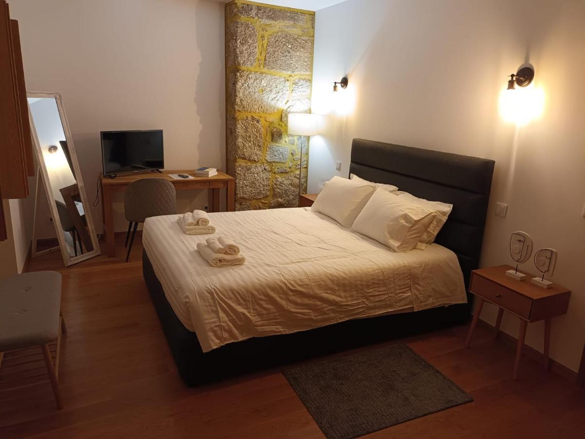 Casa De Ferrapilhe Villa Paranhos  ภายนอก รูปภาพ