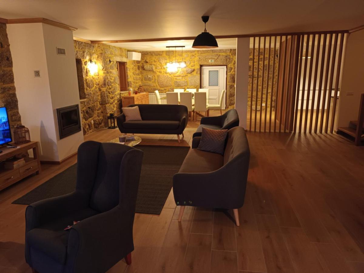 Casa De Ferrapilhe Villa Paranhos  ภายนอก รูปภาพ